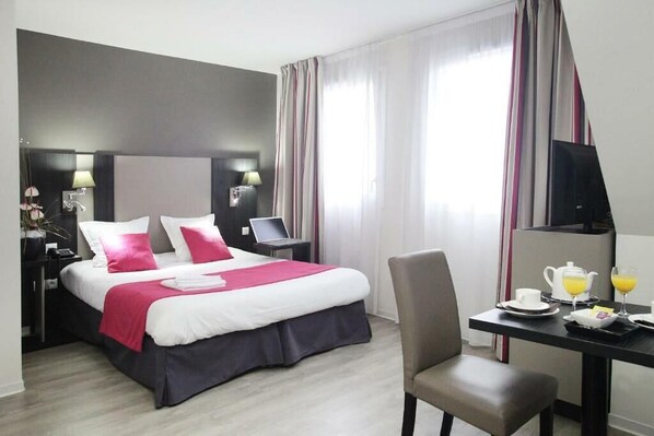 1 chambre, accès Internet, draps fournis