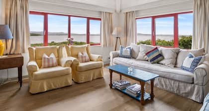 Salmon Cottage offers breathtaking views