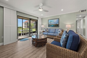 TV, DVD player - Newly Renovated Partial Beach View 2 bed, 2 bath at Sanibel Moorings #1011 (Sanibel)