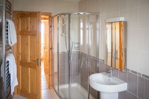 Shower, hair dryer, towels - Atlantic Sunset,  Aughris is a home away from home (Cleggan)