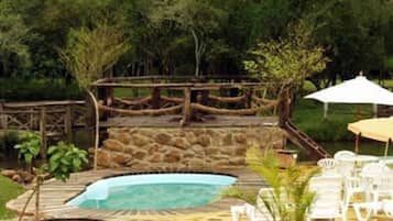 Piscina externa
