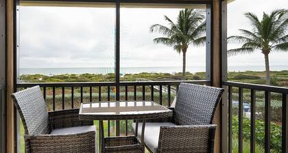 # 712 Sanibel Moorings Gulf Front