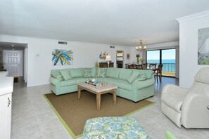 Smart TV, DVD player, books, offices - Beachfront Luxury Condo. Best View on Siesta Key Beach - no streets to cross! (Sarasota)