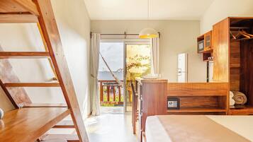 Quarto grand, vista para o parque | Cofres nos quartos, Wi-Fi de cortesia, roupa de cama