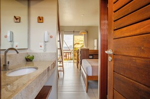 Grand Room, Park View | In-room safe, free WiFi, bed sheets