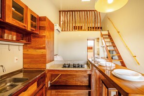 Grand Room, Park View | Private kitchen | Fridge