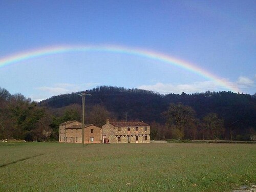 Casa Noriana F: A characteristic and welcoming apartment situated in a quiet location, surrounded by a wonderful garden, with Free WI-FI.