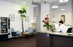 Lobby - Colombelie Aparthotel - Room 2 People (TOULOUSE)