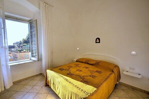 2 camere, ferro/asse da stiro, Wi-Fi gratuito, lenzuola