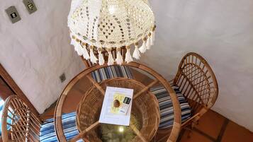 Quarto panorâmico | Sala de estar | TV de tela plana