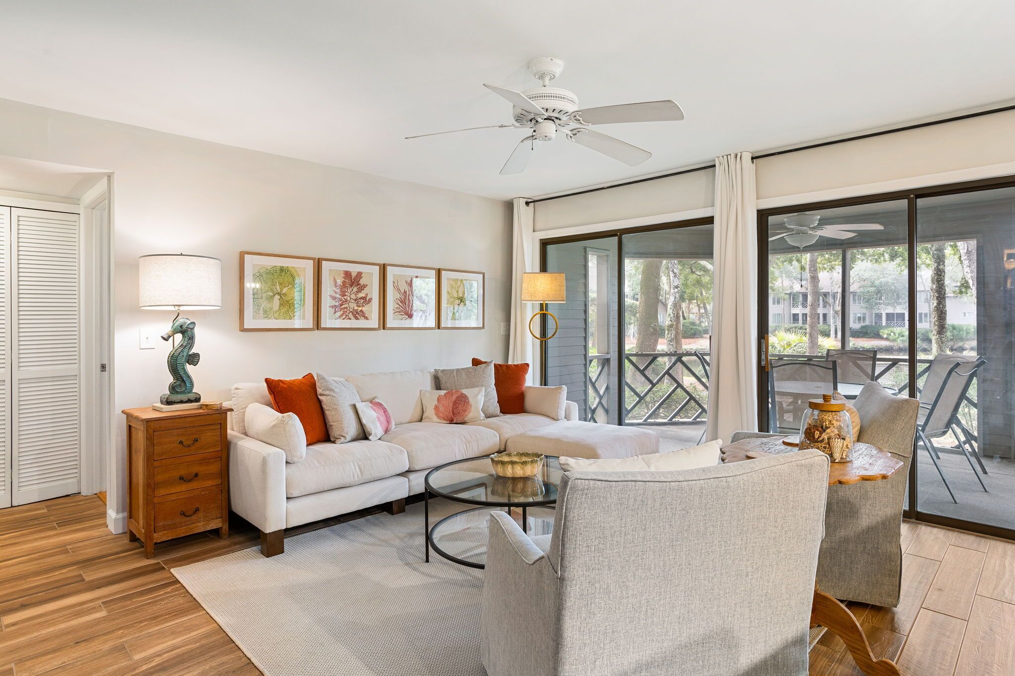 4827 Turtle Cove: 3BR with Screened Porch, Lagoon Views, Beach Gear/Bike Credit