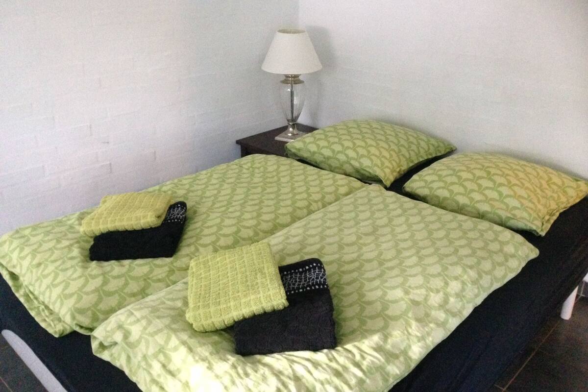 Standard Double Room, Kitchenette | Free WiFi, bed sheets