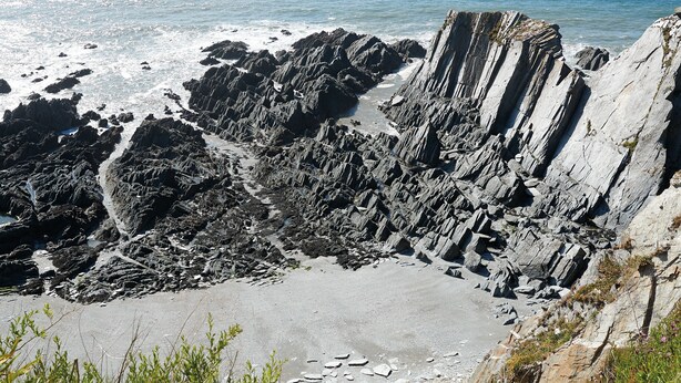 Unclassified image, 1 of 34, button - This cottage is part of the Bull Point Lighthouse site, just outside the pretty village of Mortehoe. (Woolacombe)