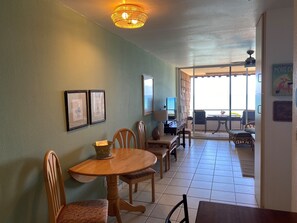 Interior - REDUCED RATES! 213 Beautiful oceanfront 1 bed/bath, 2nd floor condo (Lahaina)