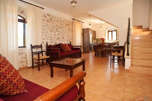 Blackout drapes, soundproofing, iron/ironing board, free WiFi