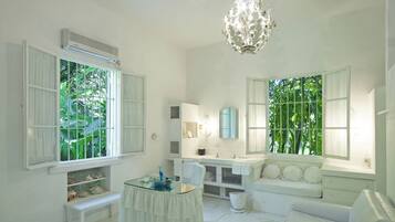 TV, DVD player, table tennis, books