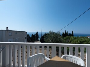 Property grounds - Apartment in Duće with Seaview, Terrace, Air condition, WIFI (3423-3) (Duce)