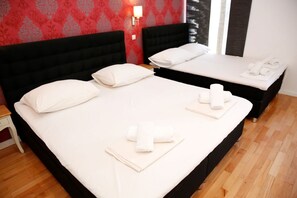 1 bedroom, free WiFi, bed sheets, wheelchair access