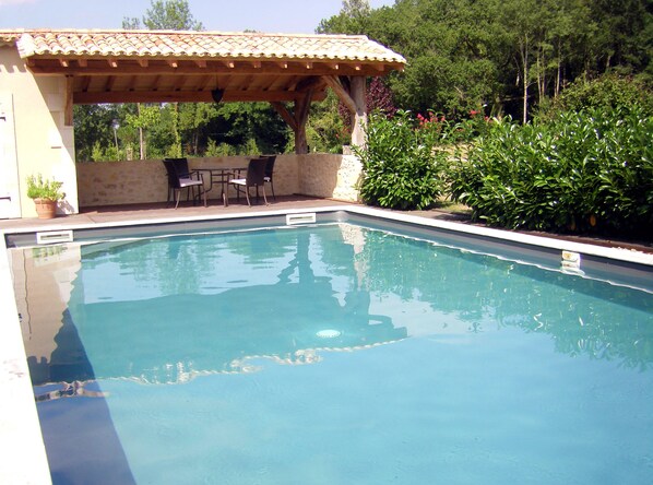 Piscine extérieure, piscine chauffée