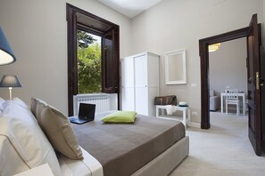 2 chambres, Wi-Fi gratuit, draps fournis