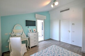2 chambres, Wi-Fi gratuit, draps fournis