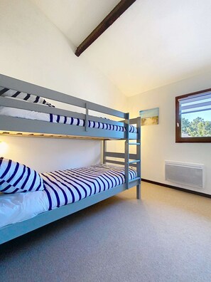 2 多间卧室、熨斗/熨衣板