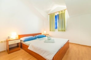 1 Schlafzimmer, kostenloses WLAN, Bettwäsche, Rollstuhlgeeignet