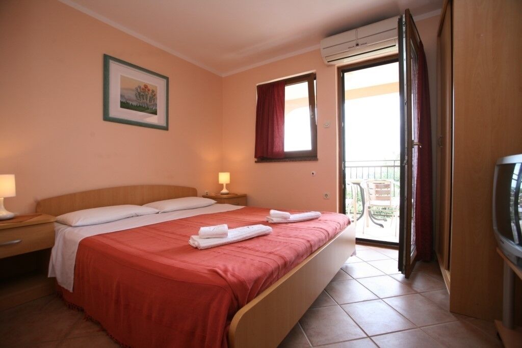 2 chambres, Wi-Fi gratuit, draps fournis