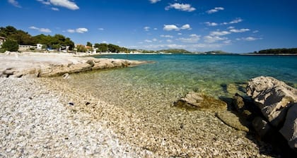 Apartment 4269-2 for 4 Pers. in Biograd na Moru