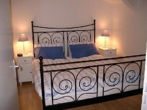 3 bedrooms