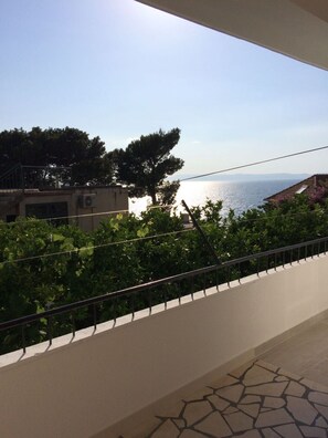 Property grounds - Apartment in Podgora with Seaview, Terrace, Air condition, WIFI (4492-3) (Podgora)