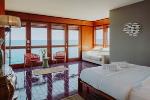 5 bedrooms, in-room safe, iron/ironing board, free WiFi