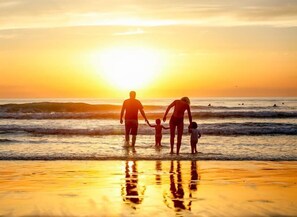 Beach nearby, sun-loungers - Apartment 2 bedrooms, 6 people, ocean view, residence with pool, Lacanau Ocean (LACANAU OCEAN)