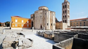 星評価なしの画像、3 / 12、ボタン