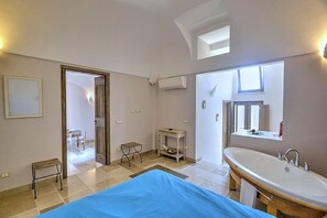 1 Schlafzimmer, Bügeleisen/Bügelbrett, kostenloses WLAN, Bettwäsche