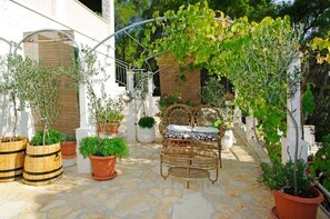 Terrasse/gårdhave
