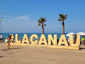 Welcome to Laguanu, a serene beachside haven with stunning ocean views.
