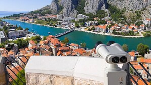 Property grounds - Apartment in Stanići with Seaview, Terrace, Air condition, WIFI (3782-4) (Stanici)