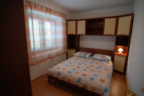 2 dormitorios, wifi gratis, ropa de cama