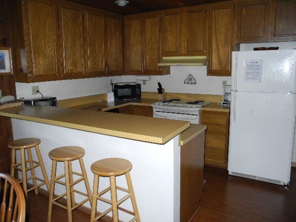 Fridge, microwave, stovetop, dishwasher - Courchevel 37 (Mammoth Lakes)