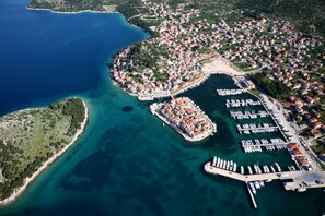 Aerial view - Apartment in Vodice with Terrace, Air condition, WIFI, Washing machine (3671-6) (Vodice)