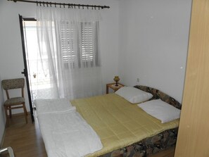 2 habitaciones, wifi gratis y ropa de cama