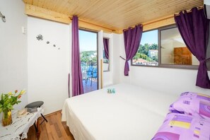 2 bedrooms, free WiFi, bed sheets