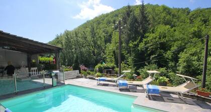 Vacation Home en Pascoso con 3 habitaciones, capacidad 6