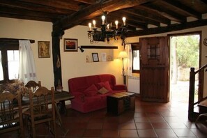 Télévision, cheminée