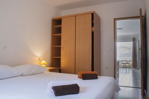 1 dormitori, wifi gratuïta i roba de llit