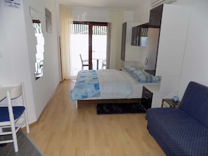 Wifi gratis y ropa de cama
