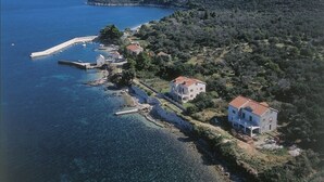 Aerial view - Apartment in Žuljana with Seaview, Terrace, WIFI, Dishwasher (3558-2) (Žuljana)