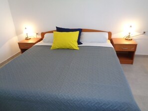 2 bedrooms, free WiFi, bed sheets, wheelchair access