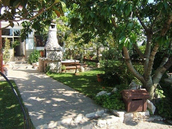 Terrace/patio - Apartment in Štinjan with Seaview, Air condition, WIFI, Washing machine (3326-4) (Štinjan)